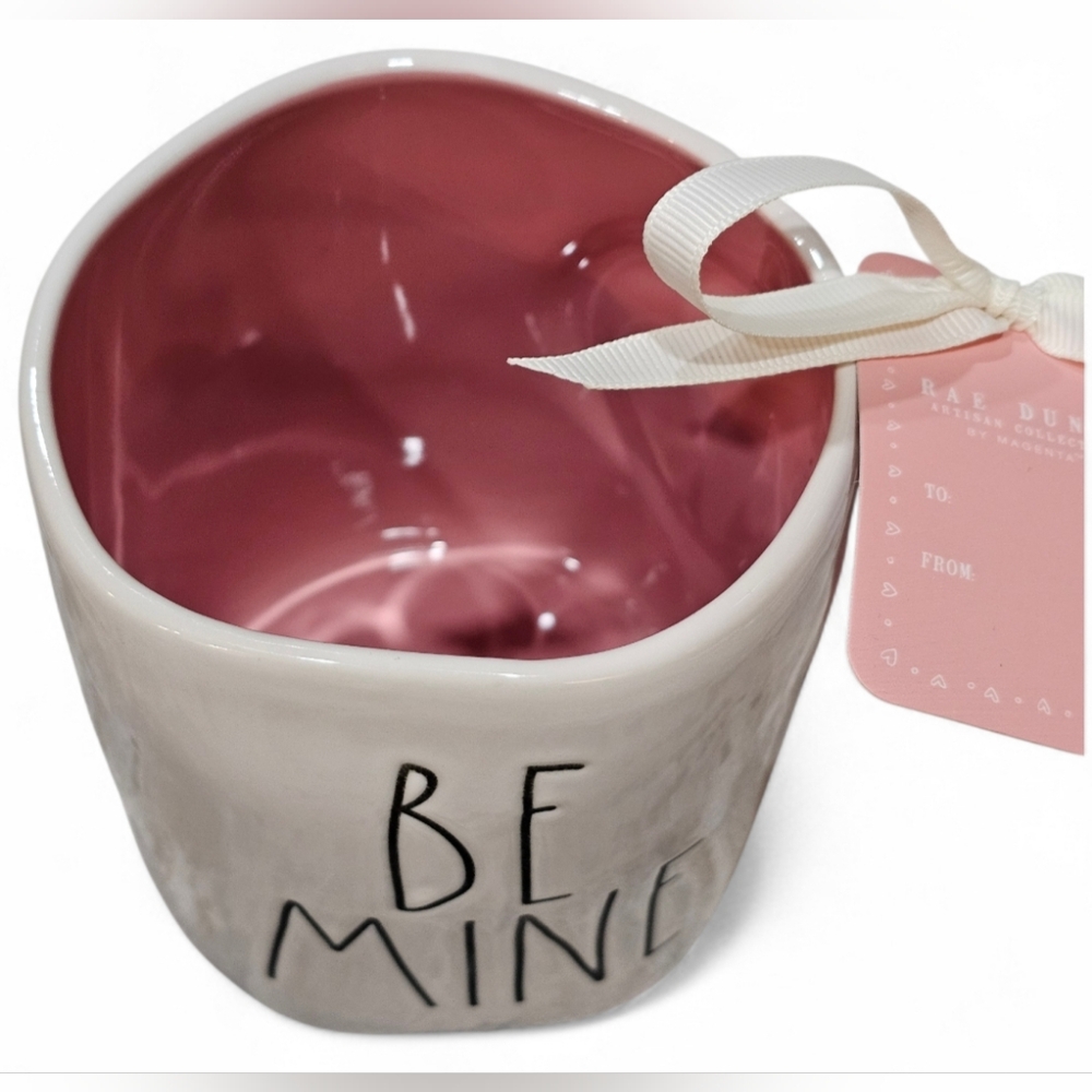 Rae Dunn Pink 'Be Mine' Ceramic Mug! New - Picture 3 of 4